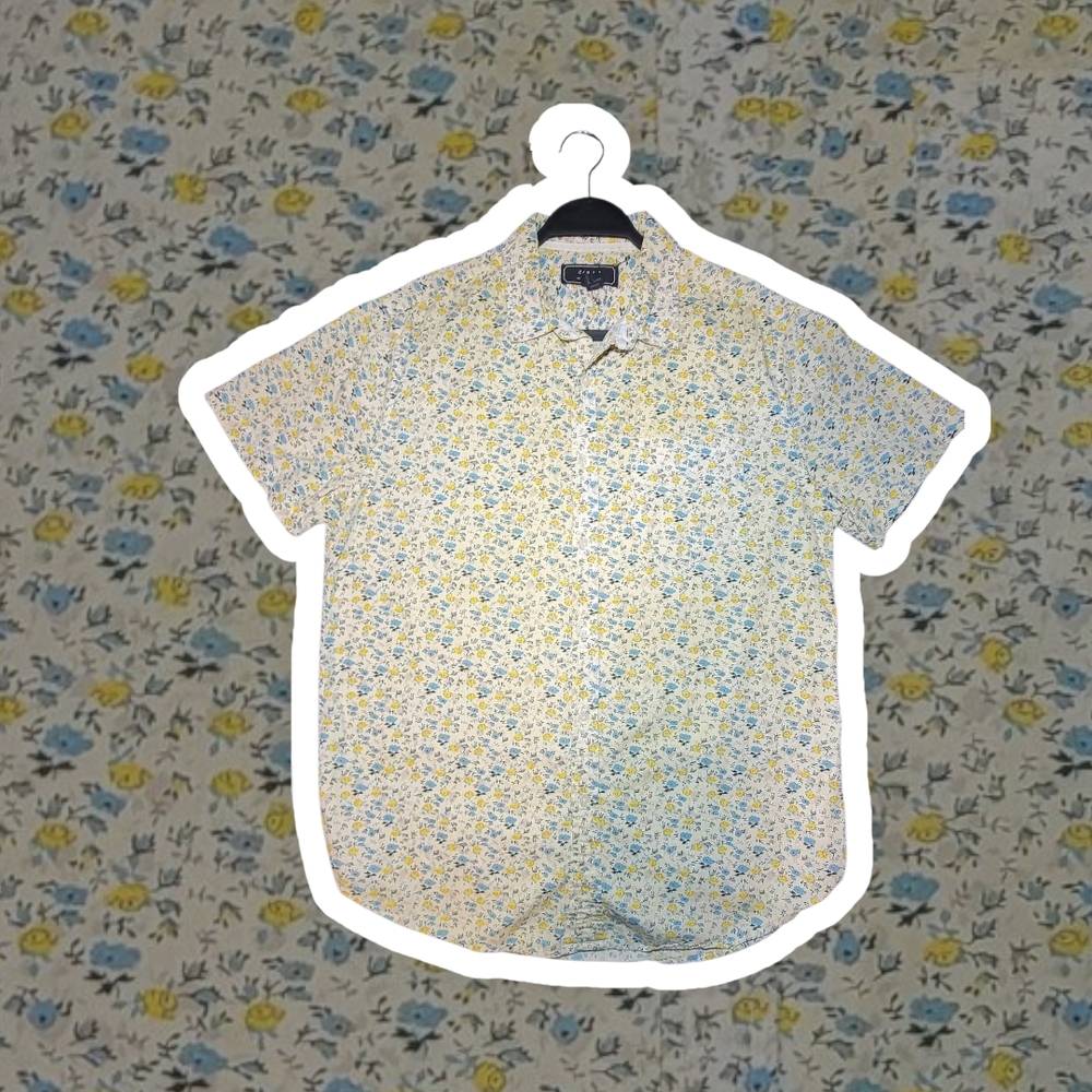 Forever 21 Yellow and Blue Floral Button Up Shirt, Cute Boyfriend Shirt Slim Fit